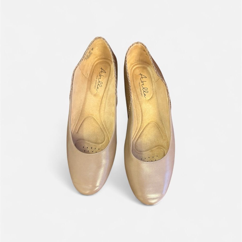 Abella true comfort women shoes